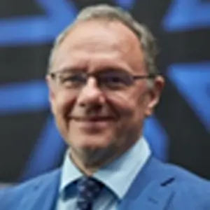 Dr Frank Louwen